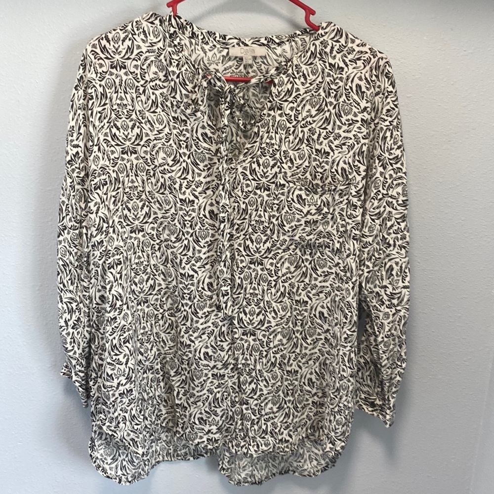 Dalia Blouse